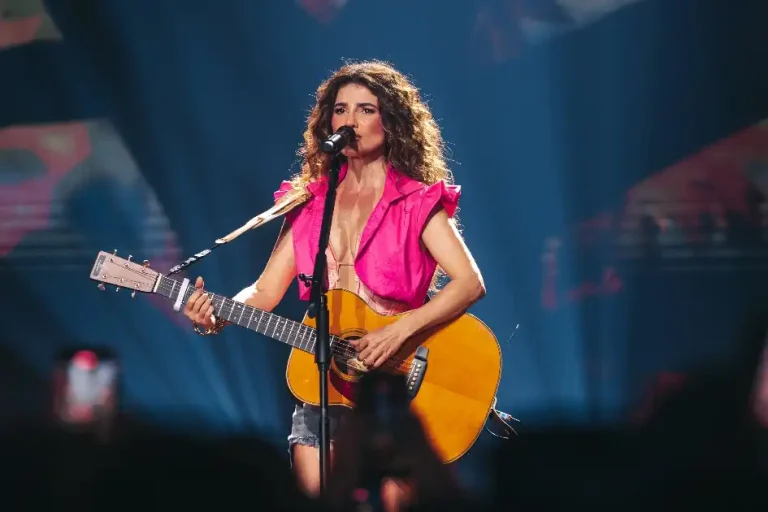 Paula-Fernandes-Divulgacao