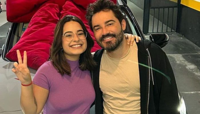 Kamily Zor opina sobre a nova namorada de seu pai, Fernando Zor